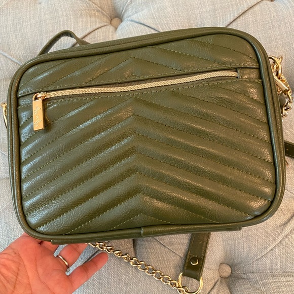 Itzy Ritzy olive The Chelsea Double Take™: Crossbody...